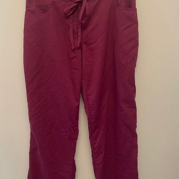 Figs And Greys Anatomy Scrubs - Picture 4 of 6